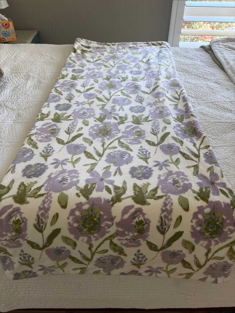 Lavender & Green Floral Fleece Lined Throw-Unbranded